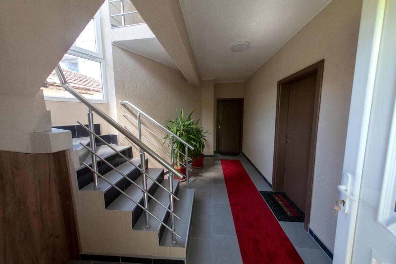 פרילפ Dionis Rooms & Apartments מראה חיצוני תמונה