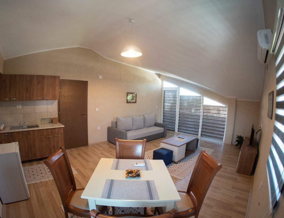 פרילפ Dionis Rooms & Apartments מראה חיצוני תמונה