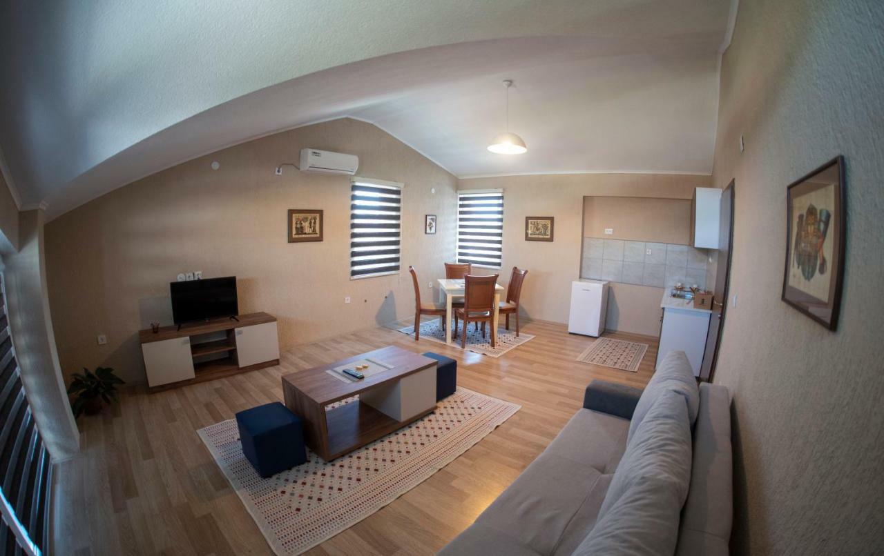 פרילפ Dionis Rooms & Apartments מראה חיצוני תמונה